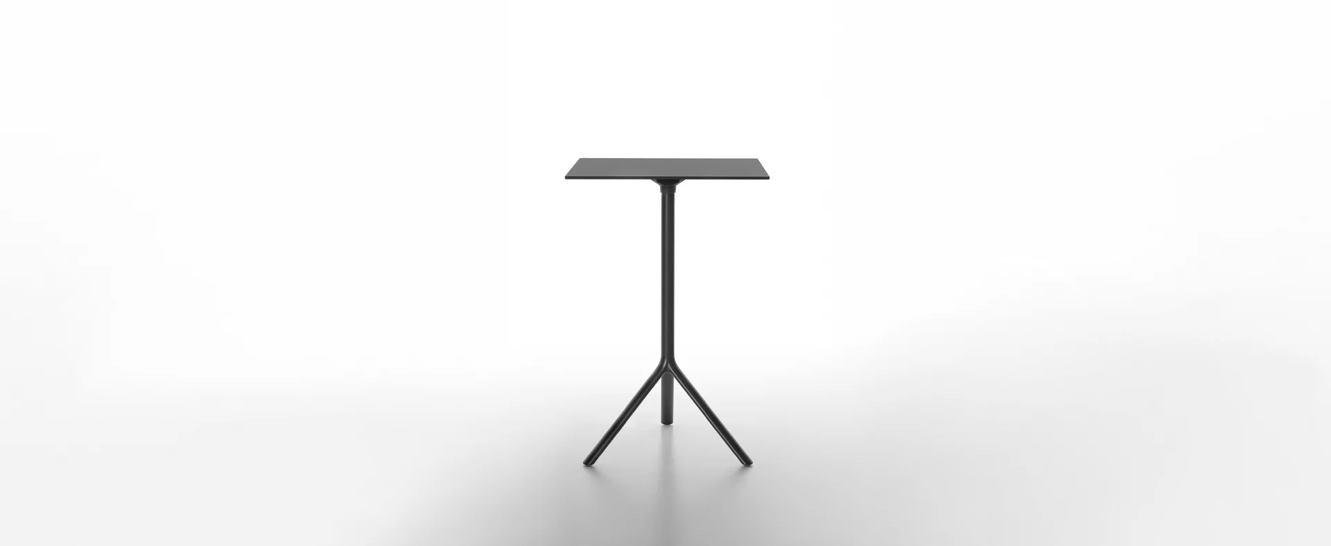 MIURA table square, 108 cm