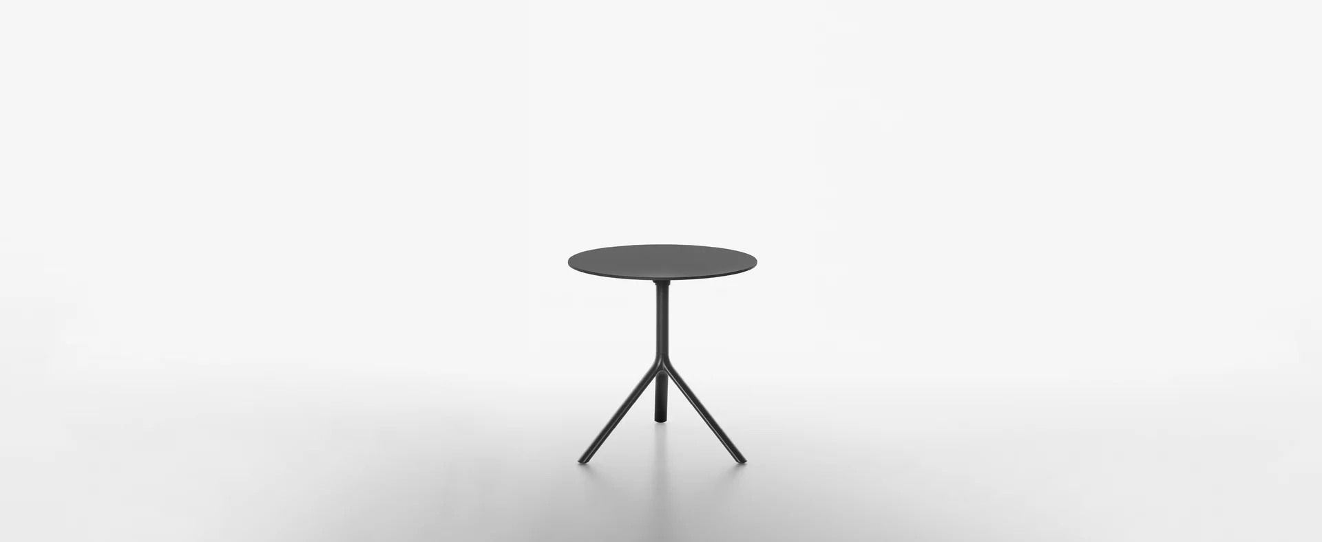 MIURA table round, 73 cm
