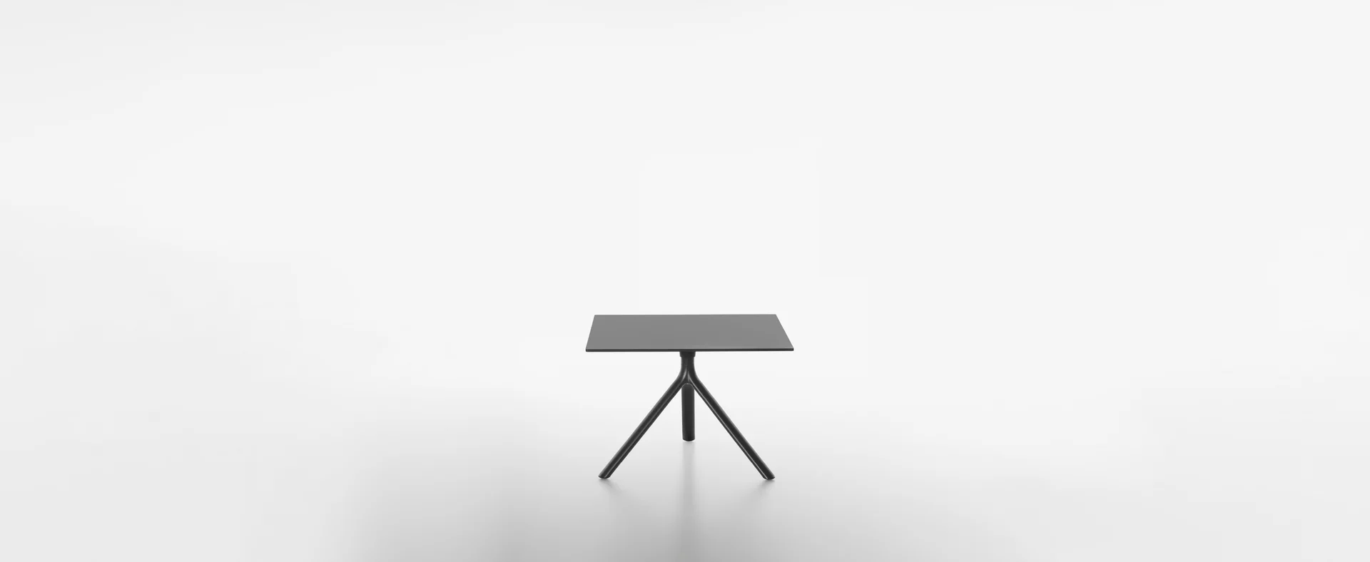 MIURA table square, 50 cm