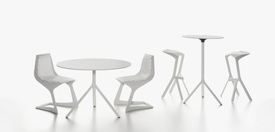 Plank - MIURA table, round table top, 73 cm high, large table base