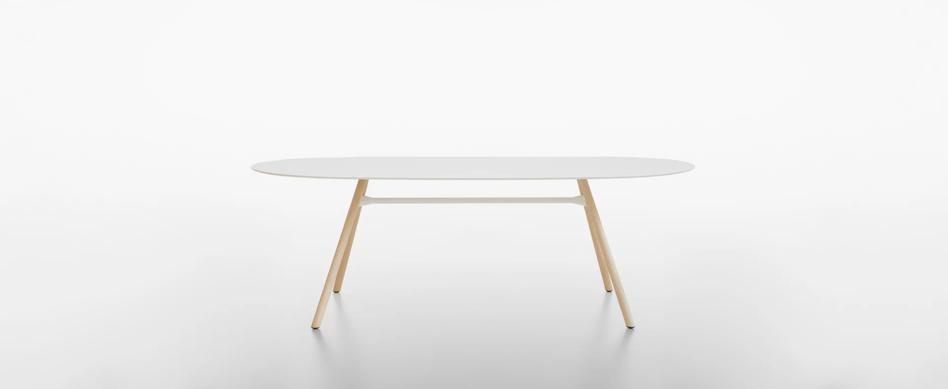 MART table oval, 73 cm