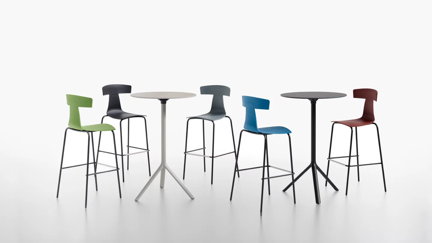 REMO stool plastic