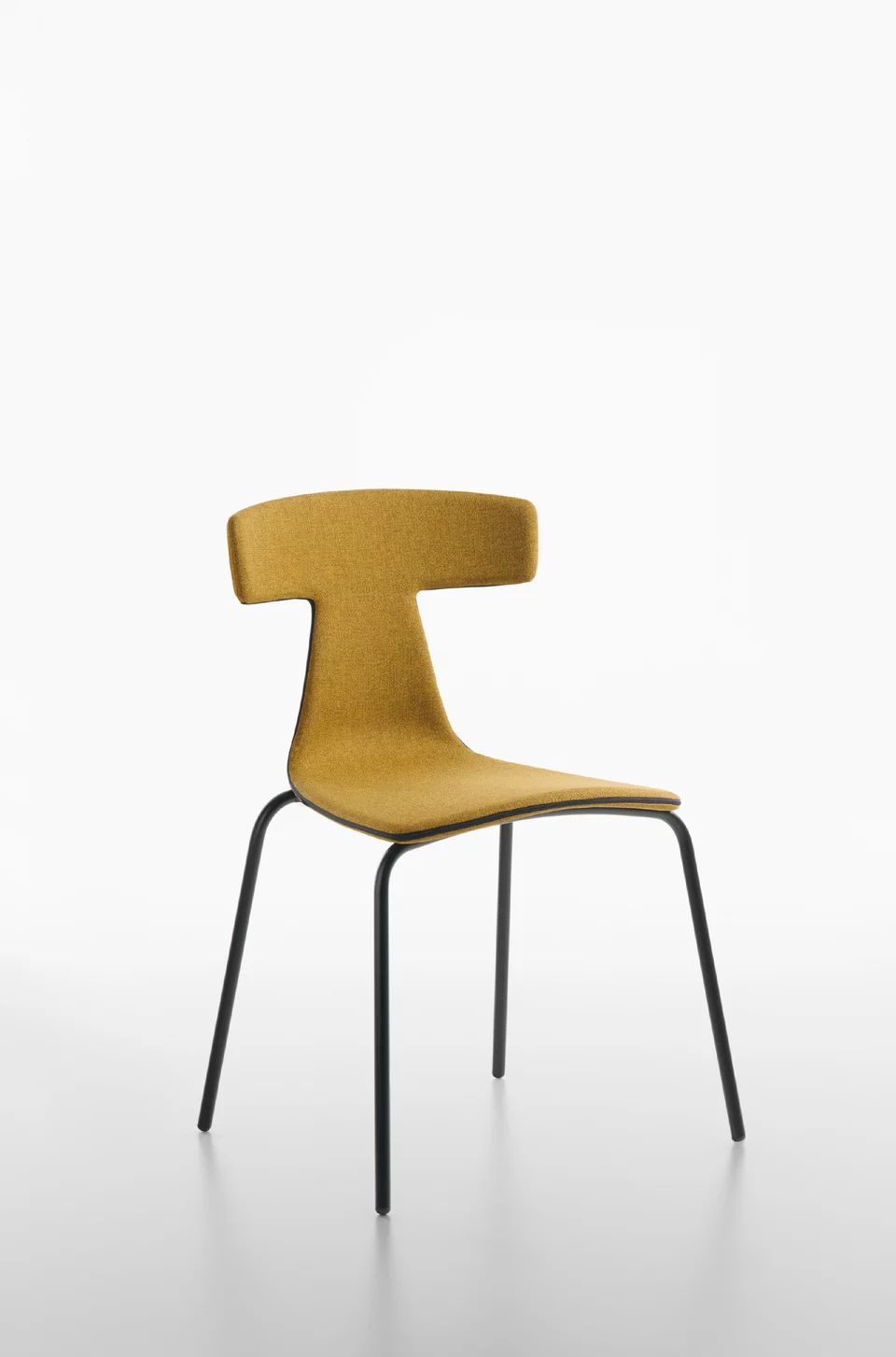 REMO upholstered