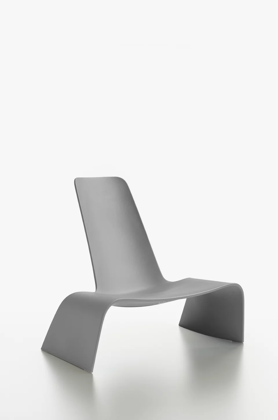 LAND lounge chair