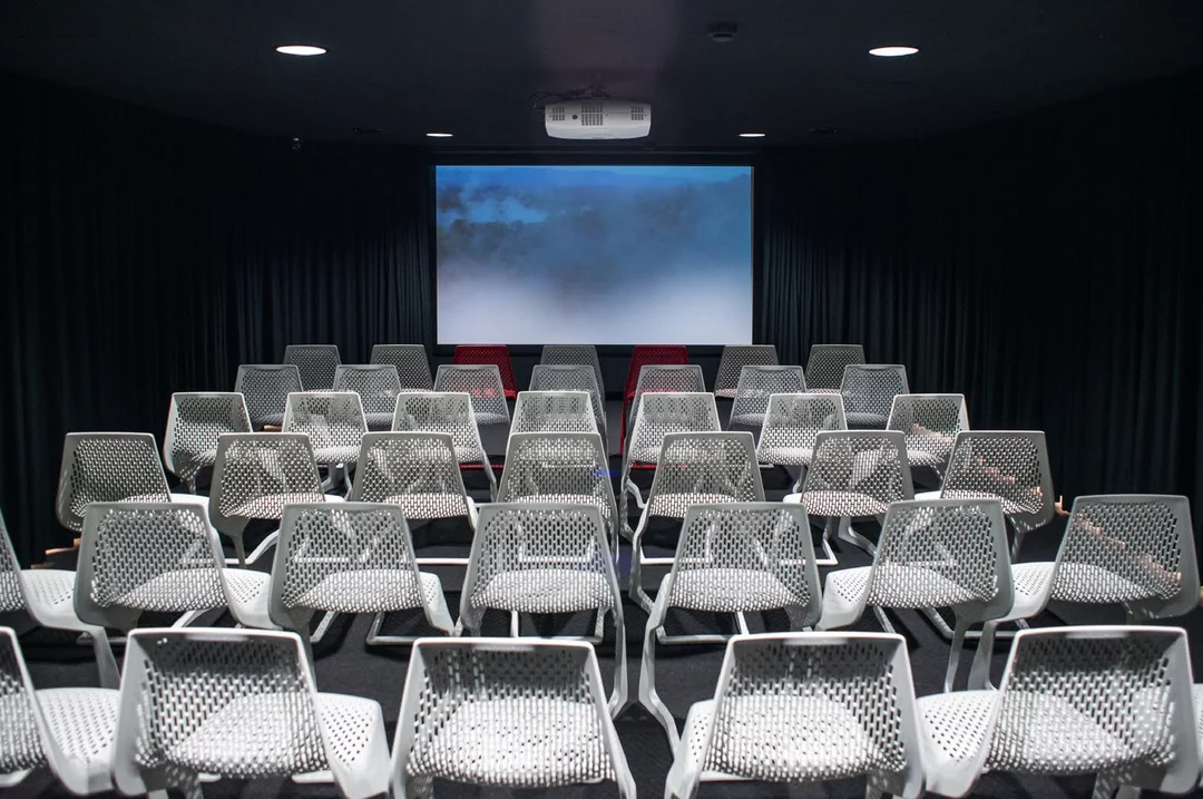 Vilnius Airport Movie Theatre, Film Box LT Vilnius Airport Movie Theatre, Film Box LT