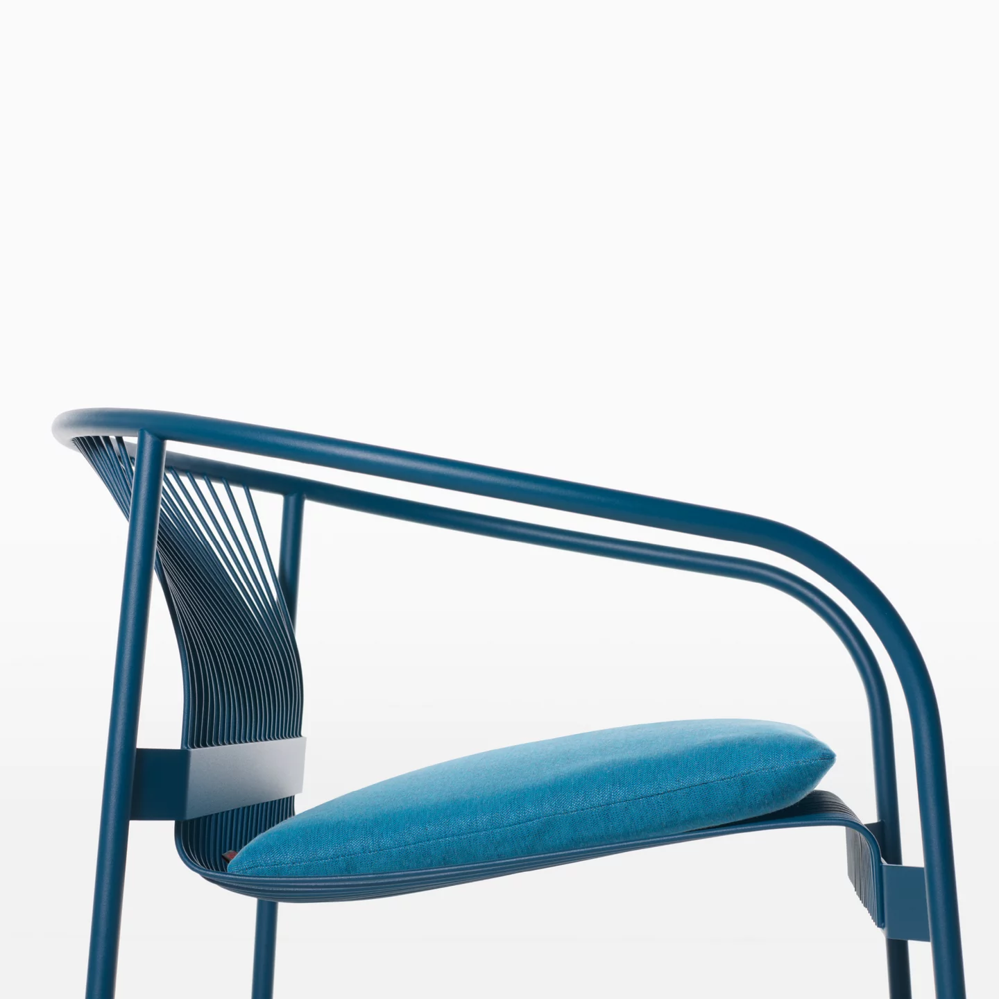VELIT lounge chair